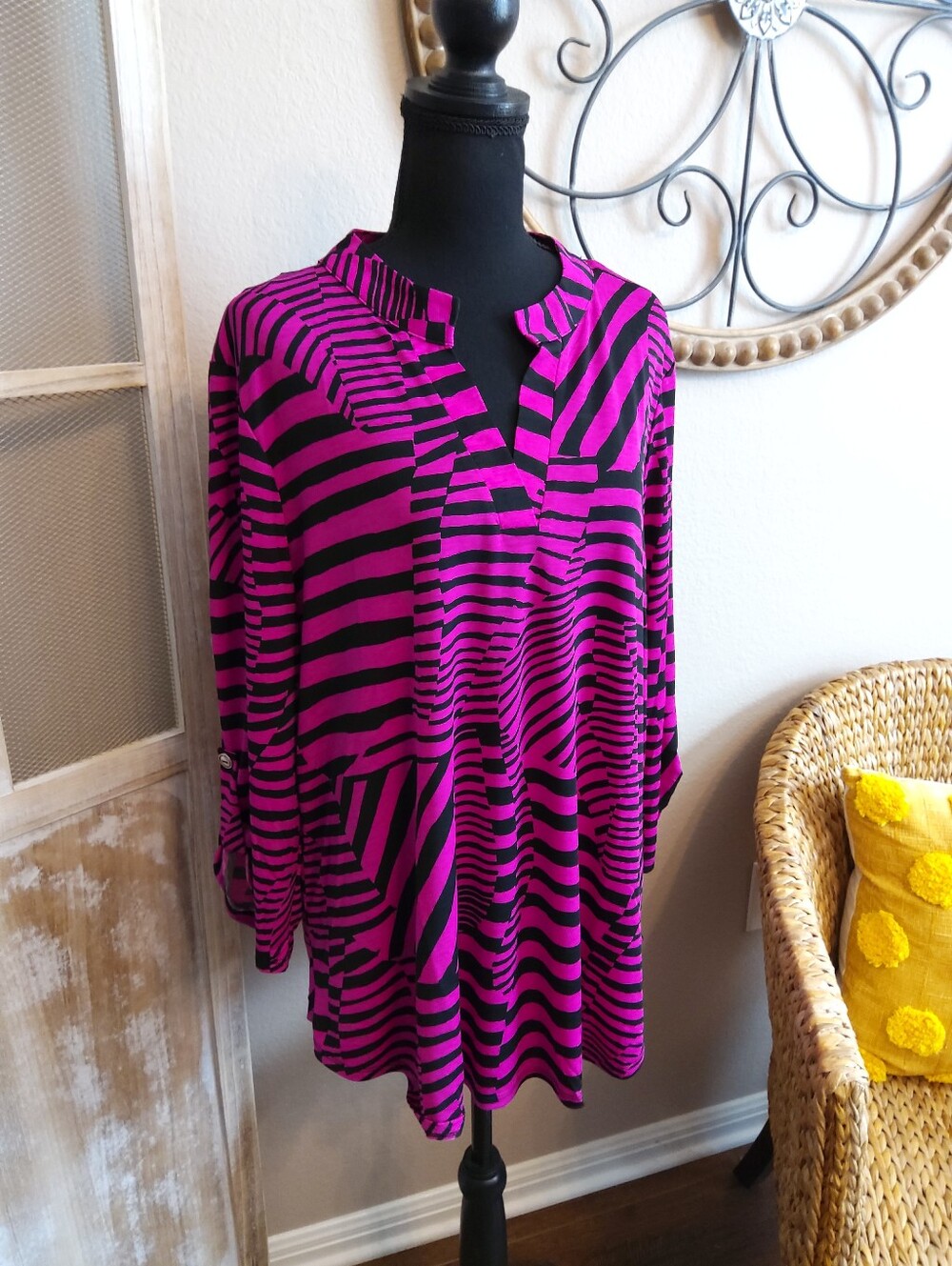 Dear Scarlett Magenta and Black Striped V-Neck Tunic - Picture 3 of 9